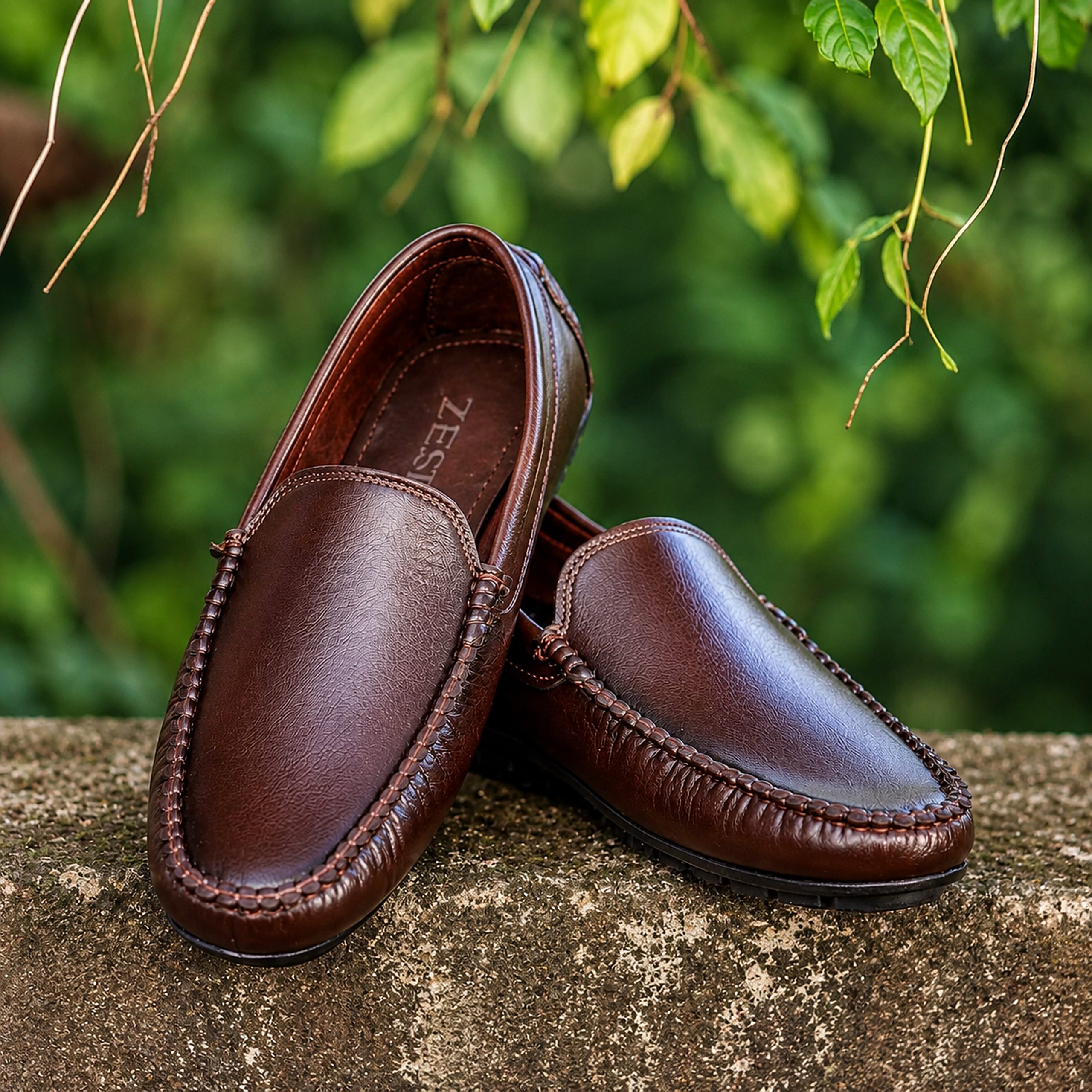Zest_Leather_brown_clear_2MB-scaled.jpg